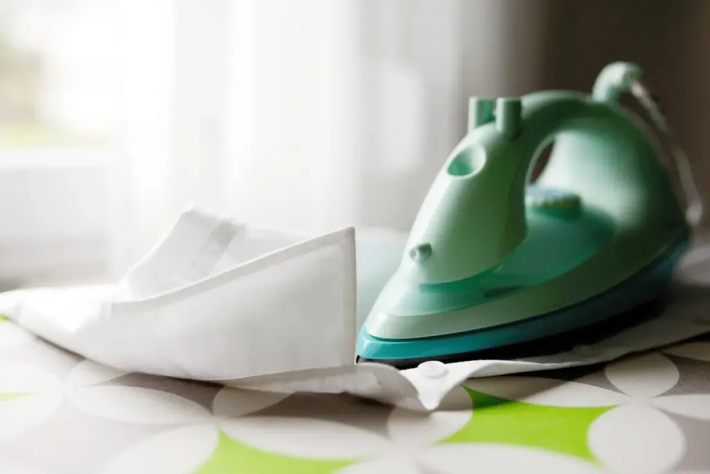 How Do You Iron Silk, Linen Blends, and Delicate Fabrics Without Damage?