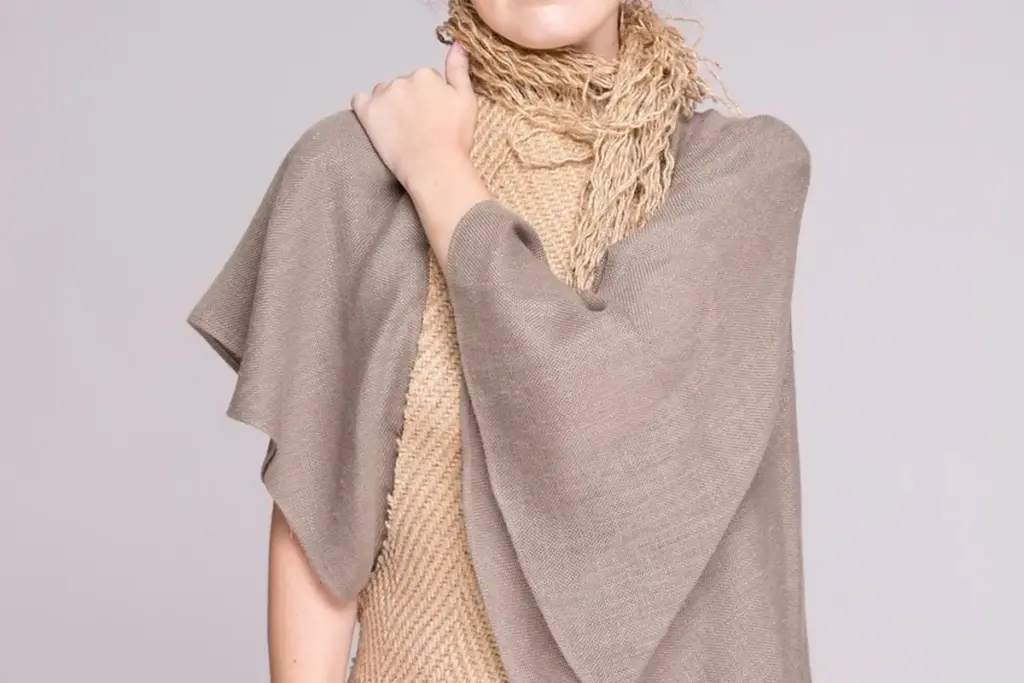 Why Is Linen a Crafter’s Secret Weapon?